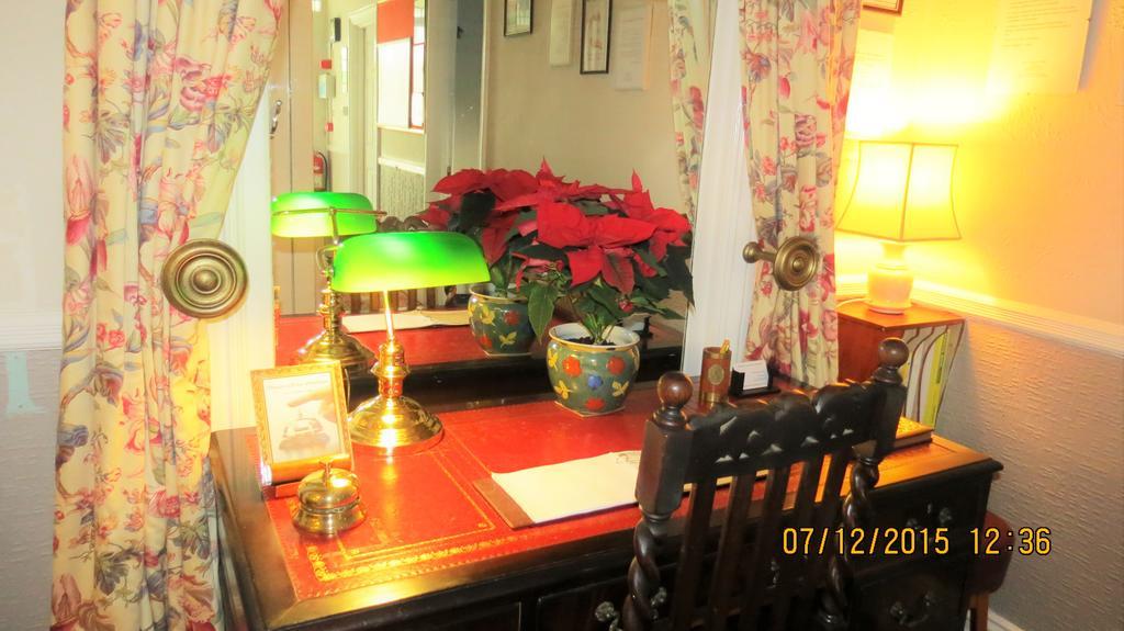 Hunters Lodge Guest House Southampton Dış mekan fotoğraf