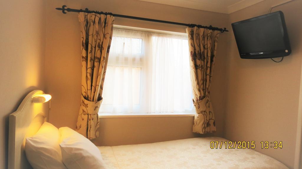 Hunters Lodge Guest House Southampton Dış mekan fotoğraf