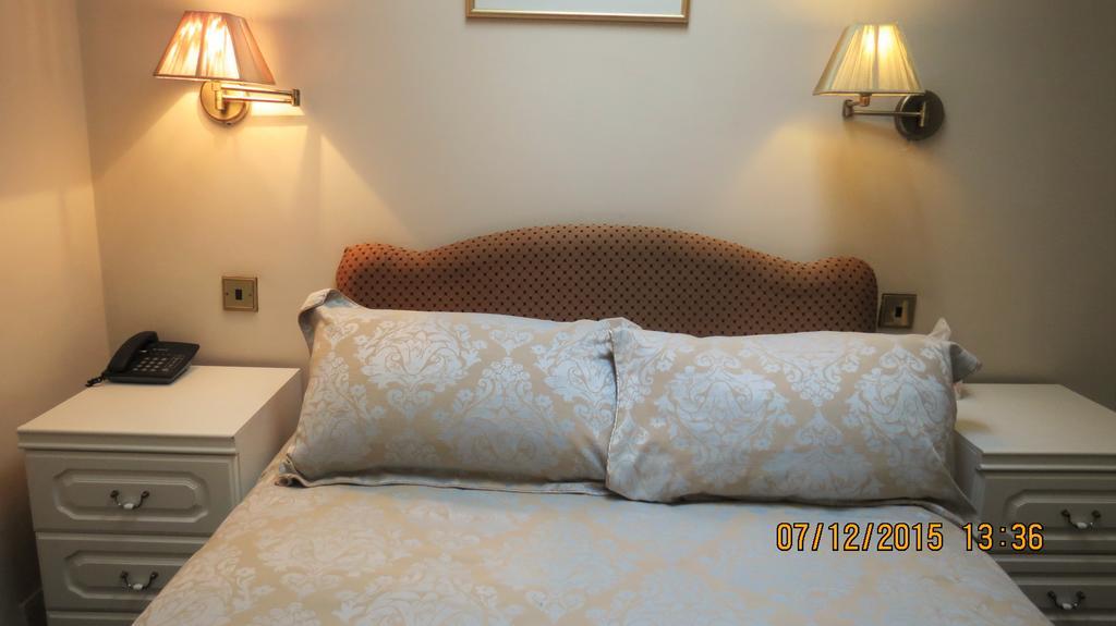 Hunters Lodge Guest House Southampton Dış mekan fotoğraf